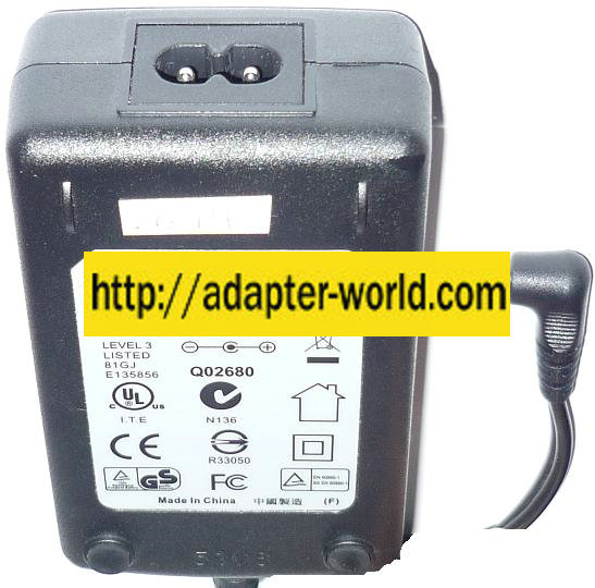 DVE DSA-0421S-07 2 AC DC SWITCHING ADAPTER 9V 3A ITE POWER SUPPL