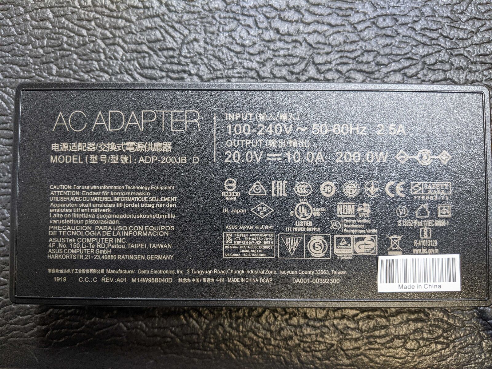 *Brand NEW* Original OEM Genuine Asus ADP-200JB D 200W 20V 10A AC Adapter Charger