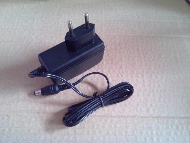 *Brand NEW* Salcomp S05A00 5V 1.5A AC ADAPTER Power Supply - Click Image to Close