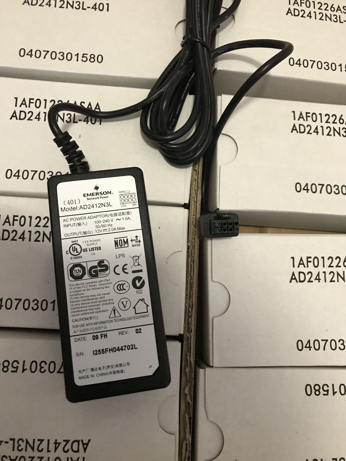 *NEW*EMERSON AD2412N3L 12V 2.0A AC DC Adapter POWER SUPPLY - Click Image to Close