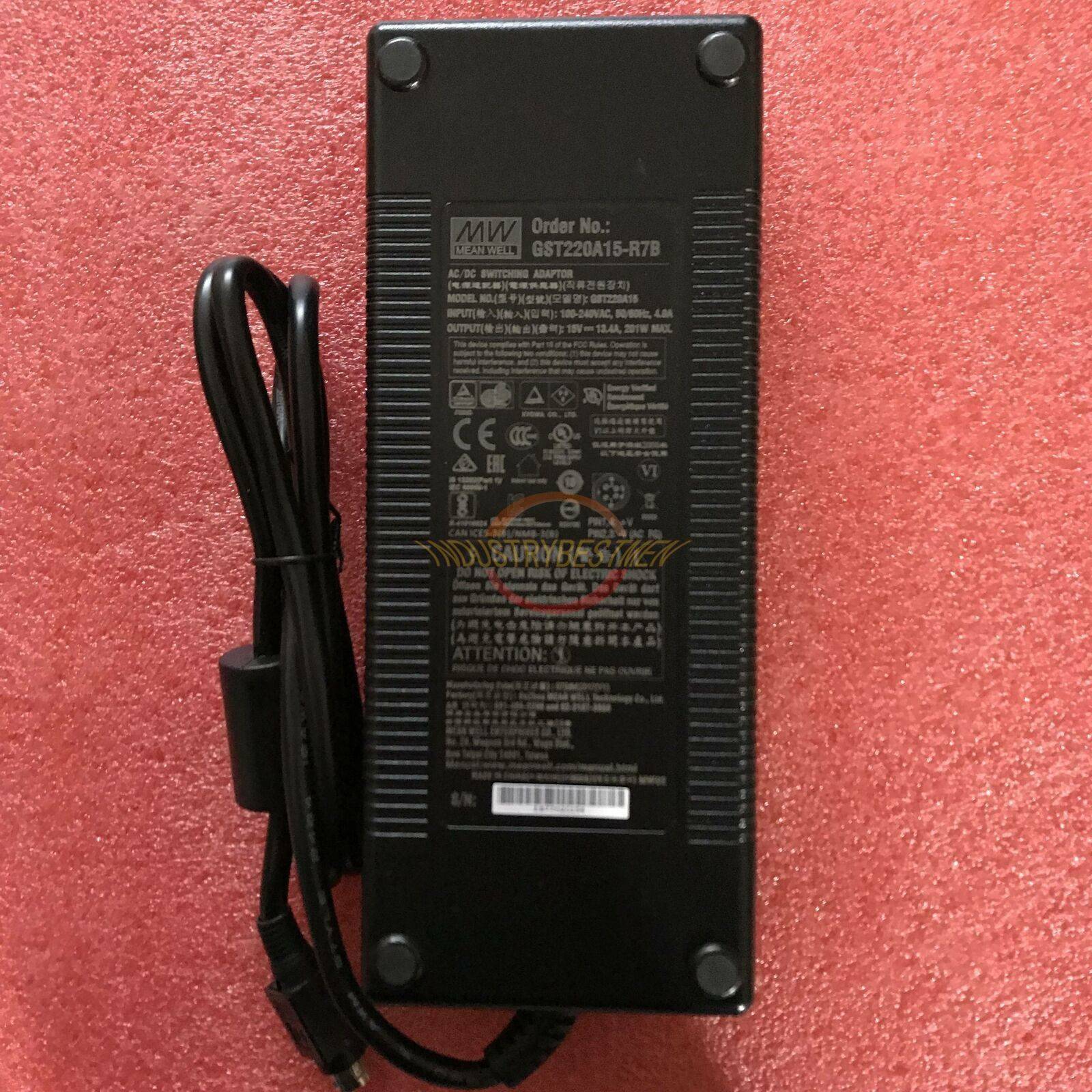 *Brand NEW* GST220A24-R7B 1PCS NEW Mean Well Power Supply